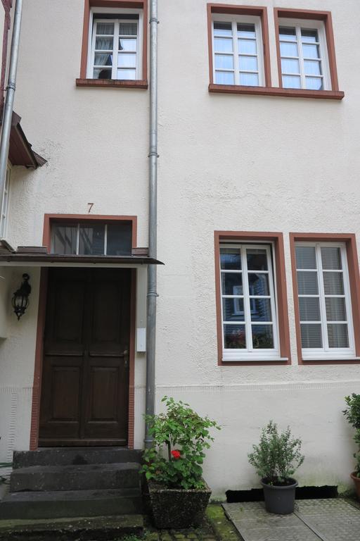 Das Kleine Altstadt Hotel 베른카슈텔쿠에스 외부 사진